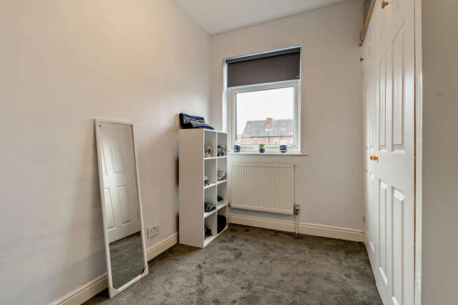 3 bed Terraced for sale Image 11