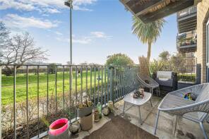 Flat 35, Lambourne House, Apple Yard, Penge, London SE20 8FU