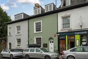 Flat 5, 11 Chancery House, Upper High Street, Winchester SO23 8UT