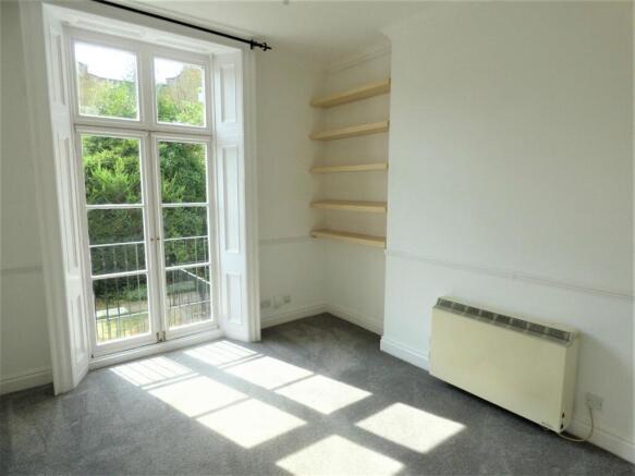 11686402.jpg