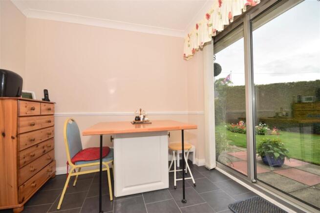 Breakfast Room