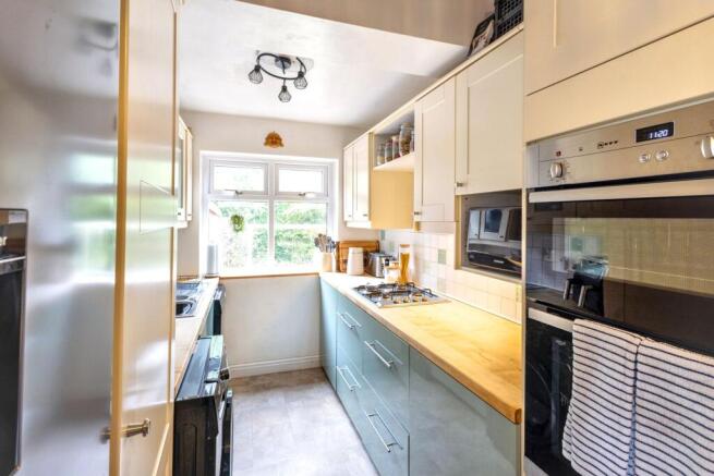 3 bed Semi-Detached for sale Image 7