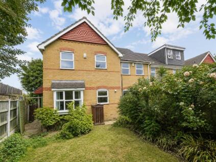 Christabel Close, Isleworth