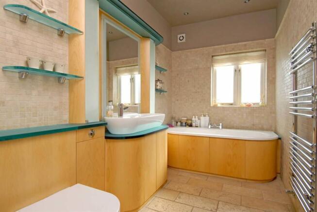 Photo 7