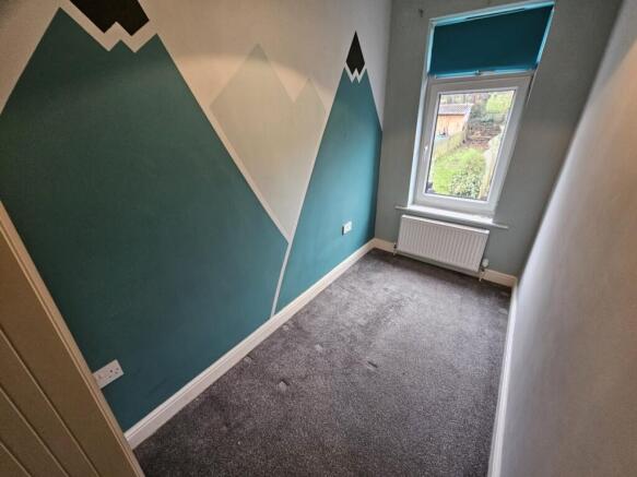 3 bed House to rent Image 7