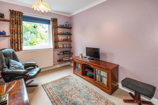 8523019-interior14.jpg