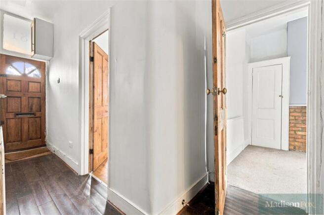 Prospect Road, Woodford Green, IG8 photo 4
