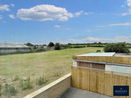 Peep Green Road, Hartshead