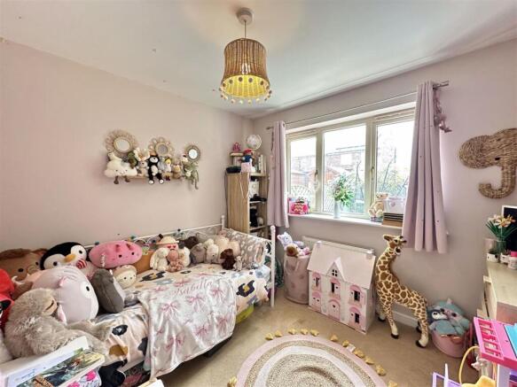 2 bed Detached Bungalow for sale Image 6