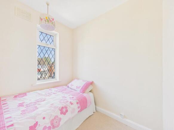 3 bed Terraced for sale Image 6
