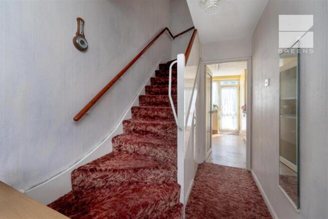 11 Cobham Road_0002.jpg