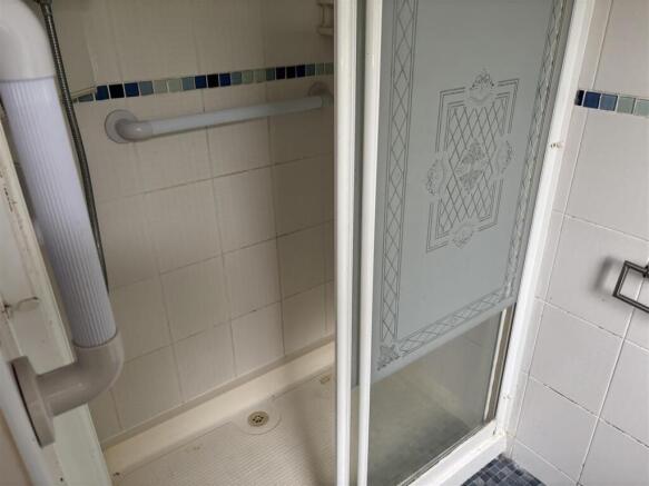 2 bed Terraced for sale Image 8