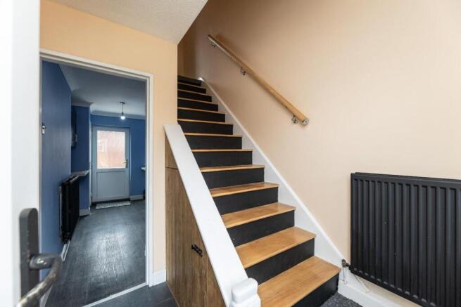 2 bed Terraced for sale Image 5