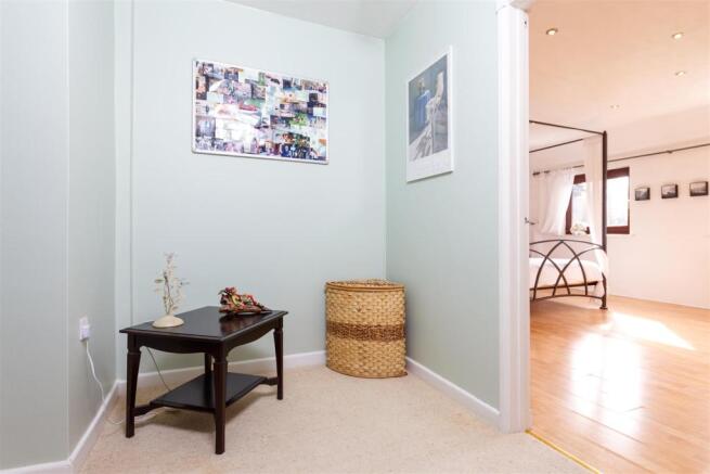 32 Wedon Way (10 of 39).jpg