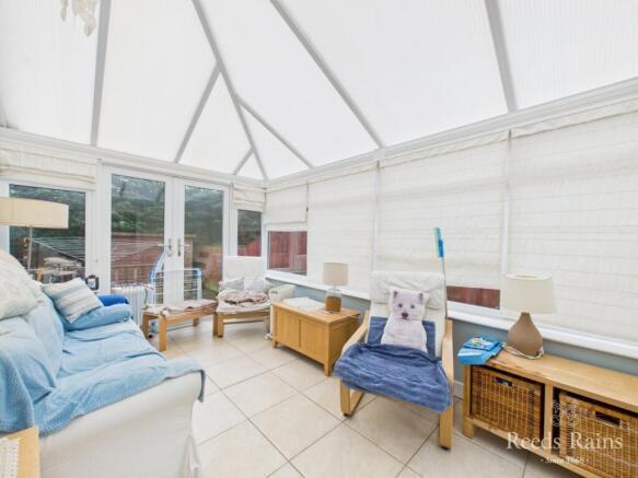2 bed Bungalow for sale Image 5