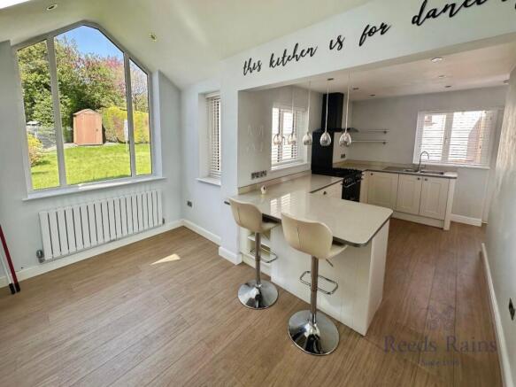Dining Kitchen
