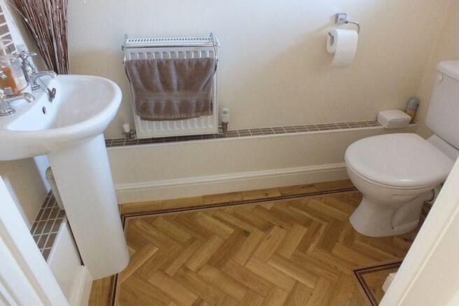 FIRST FLOOR W.C.