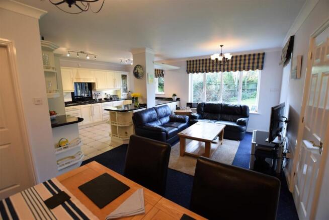 Kitchen / Diner
