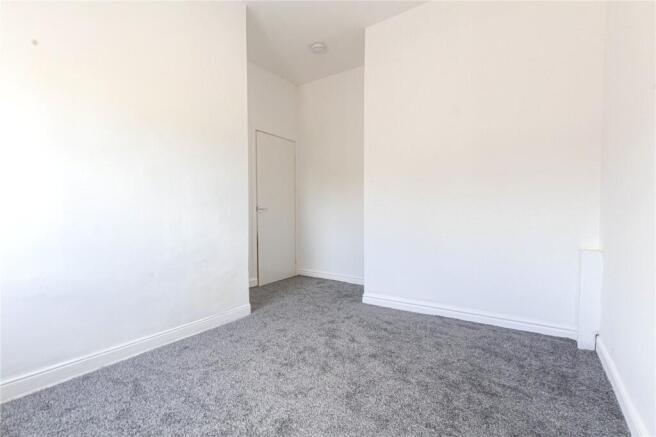 2 bed Terraced to rent Image 11