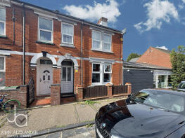 8, Empire Road, Harwich CO12 3QA