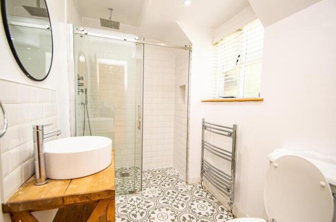 Ensuite