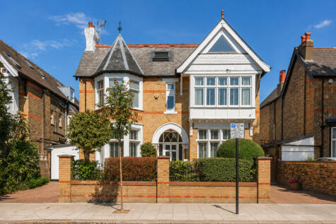 Hamilton Road, London, W5