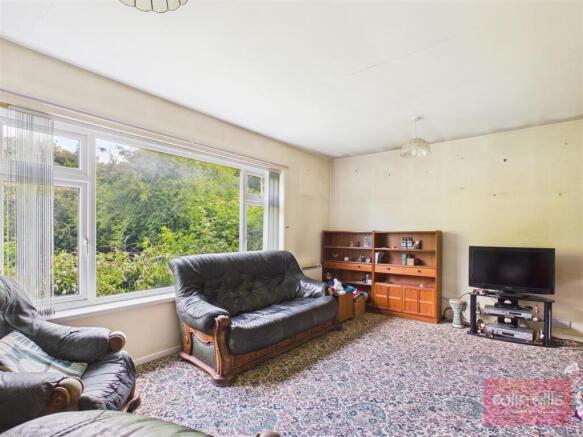 2 bed Detached Bungalow for sale Image 5