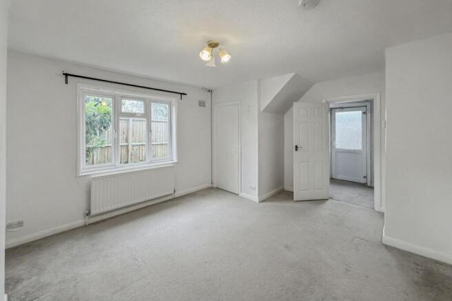 32 Pitfield Way, Willesden, London NW10 0PR