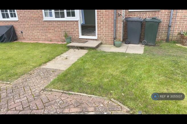 Front Garden Space