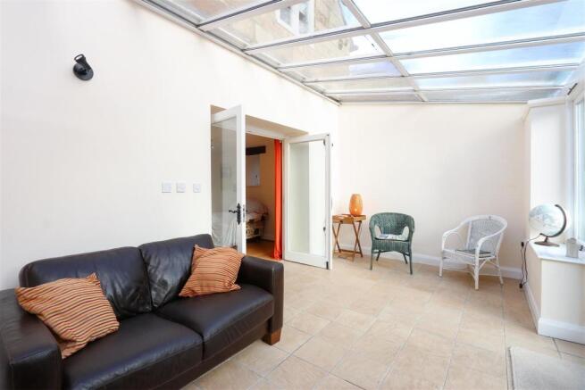 Garden Room.jpg