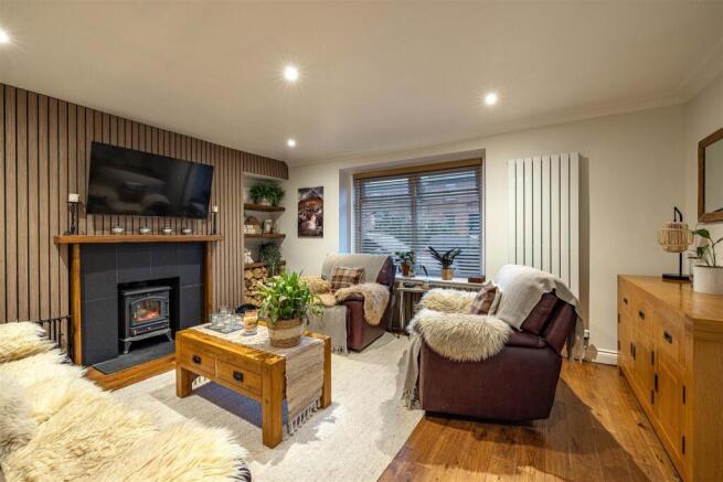 9 Elm Row Galashiels 08.JPG