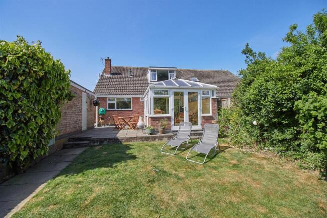 69 Calver crescent 16.jpg