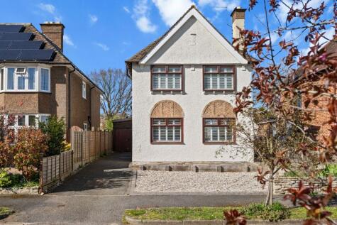 Collinsfield, Evesham, WR11