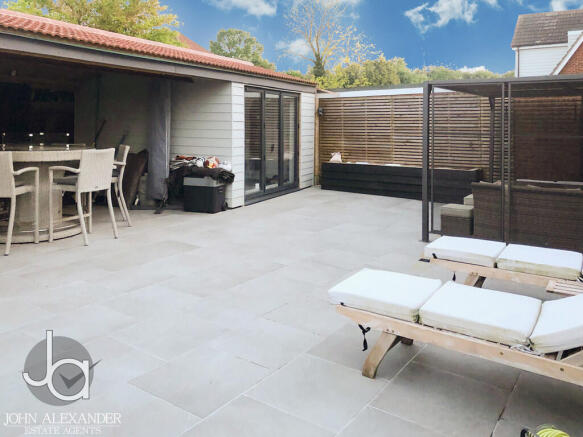 ae8ffbf9-7a1c-4ca...