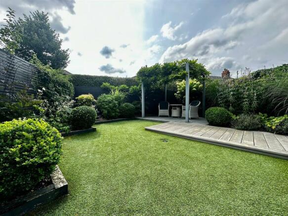 GARDEN