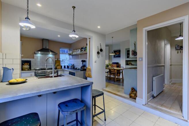 Kitchen/Breakfast Rm