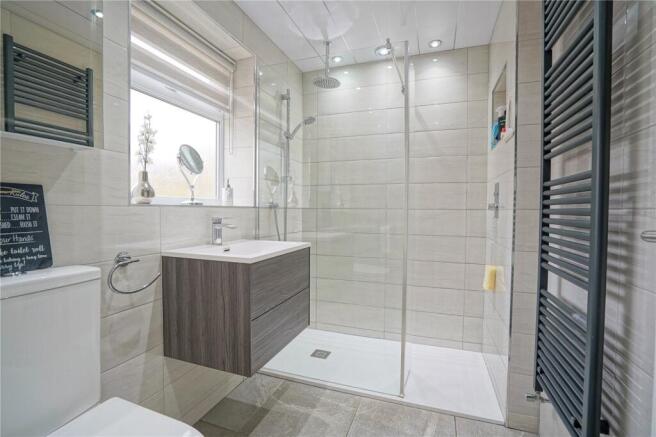 2 bed Bungalow for sale Image 11