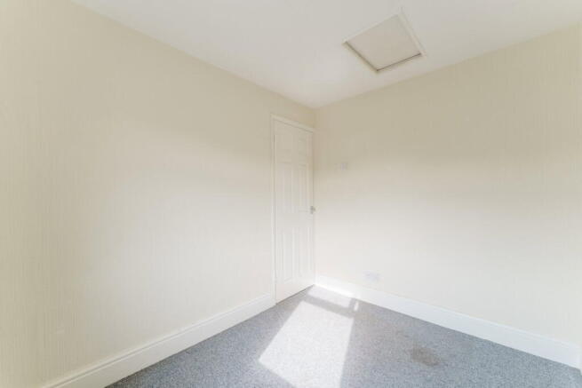 2 bed Terraced for sale Image 12
