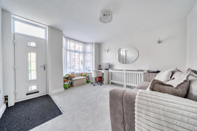 Croft Road, Nuneaton, CV10 photo 4