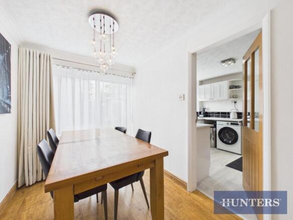 3 bed Semi-Detached for sale Image 4