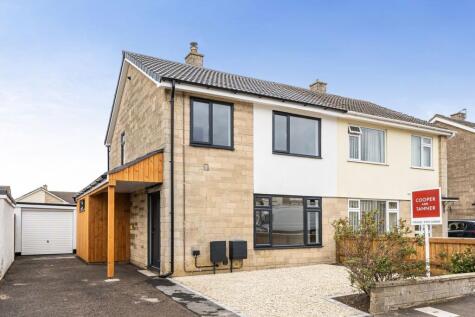 Westover, Frome, BA11