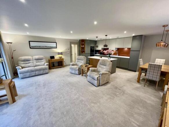 Bramleys Estate Agents - Wheatley House - Mirfield