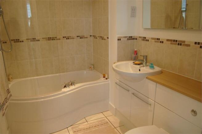 Photo 10