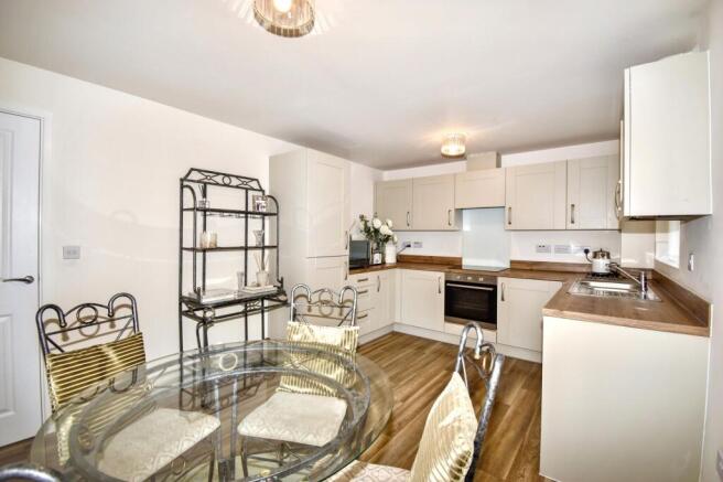 3 bed Detached for sale Image 8