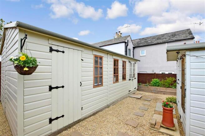 Workshop/Outbuildings