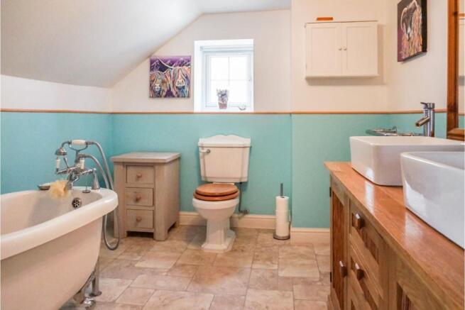 Master En-suite