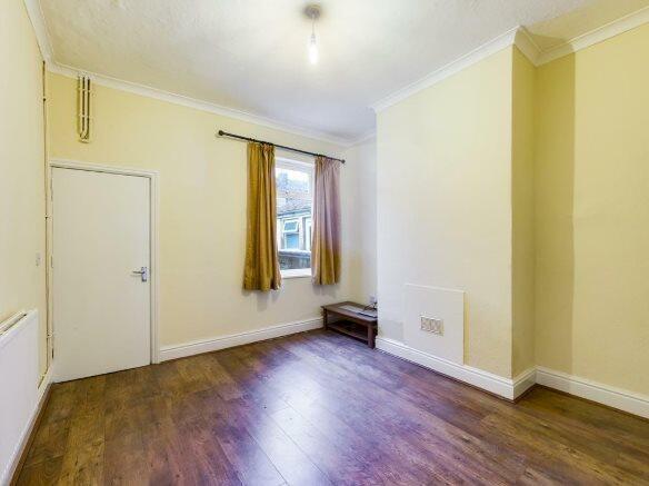 Middle Reception Roo