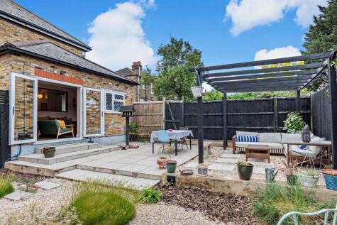 Wellmeadow Road, LONDON