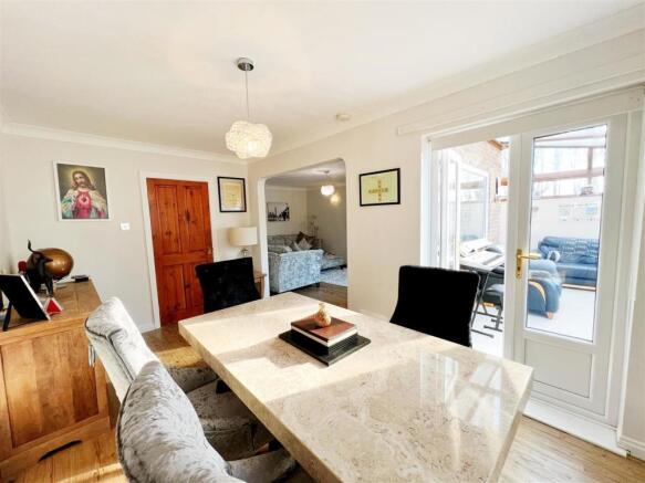 Dining Room 3.jpg