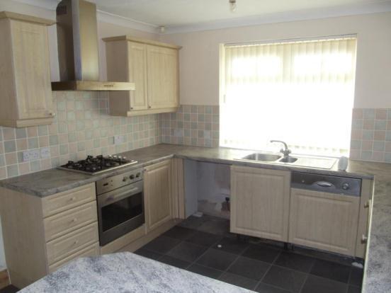 Kitchen (2)